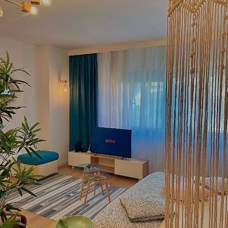 Studio Flat In The City Center Tirana Exterior foto